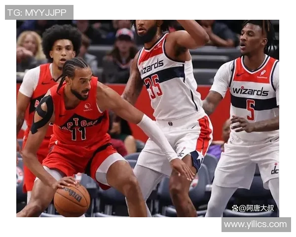 奇才与火箭激战10月31日NBA赛场精彩对决引发球迷热议 奇才与火箭激战10月31日NBA赛场精彩对决引发球迷热议