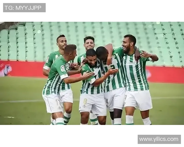 格拉纳达主场迎战埃尔切争夺西甲保级关键三分之战 格拉纳达主场迎战埃尔切争夺西甲保级关键三分之战