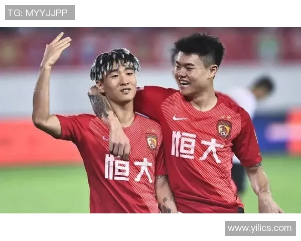 深圳队与广州恒大激战正酣谁能在这场对决中笑到最后 深圳队与广州恒大激战正酣谁能在这场对决中笑到最后