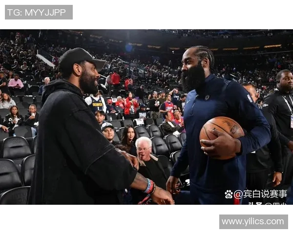 湖人对决雷霆哈登展现全能球技引发球迷热议 湖人对决雷霆哈登展现全能球技引发球迷热议