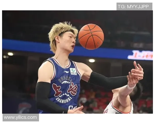 王哲林领衔中国男篮新征程助力球队冲击国际赛场辉煌荣耀