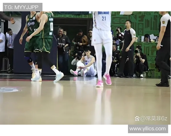 曾凡博：从青涩新星到篮球赛场的璀璨明珠，未来可期的运动员之路