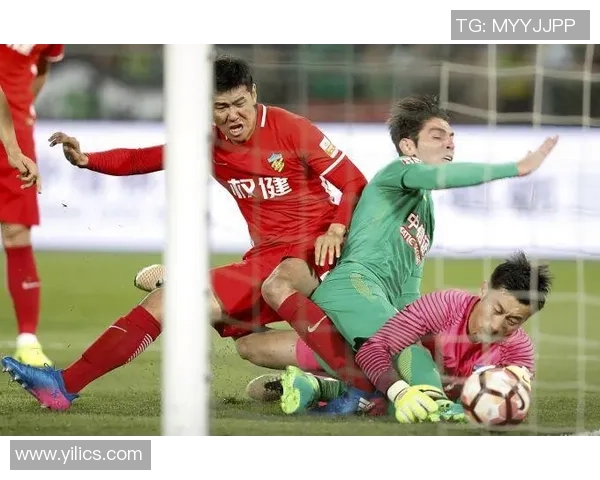 权健与上港对决前瞻分析及比赛结果预测探讨