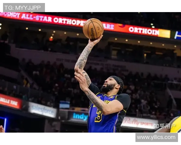 湖人对决猛龙精彩回顾:明星球员表现与比赛亮点分析 湖人对决猛龙精彩回顾:明星球员表现与比赛亮点分析