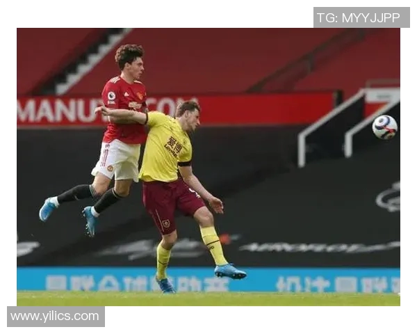 伯恩利主场迎战曼联新英豪强对决期待精彩瞬间 伯恩利主场迎战曼联新英豪强对决期待精彩瞬间