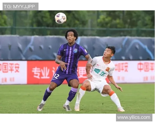 阿尔拉扬对决强敌展现球队实力与战术风采的精彩赛事分析